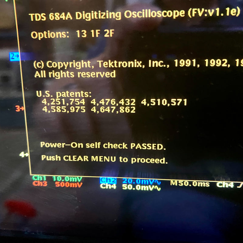 Tektronix TDS 684 A Digital Real-Time Oscilloscope