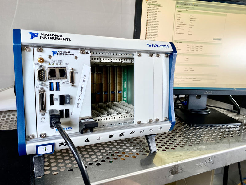 National Instruments NI PXIe-1062 Q Express Chassis