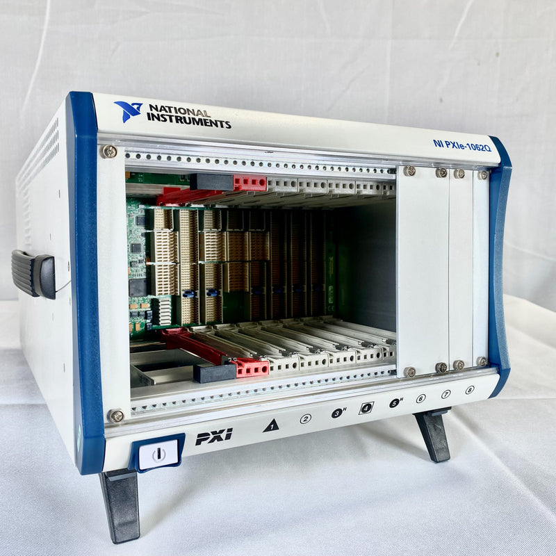 National Instruments NI PXIe-1062 Q Express Chassis