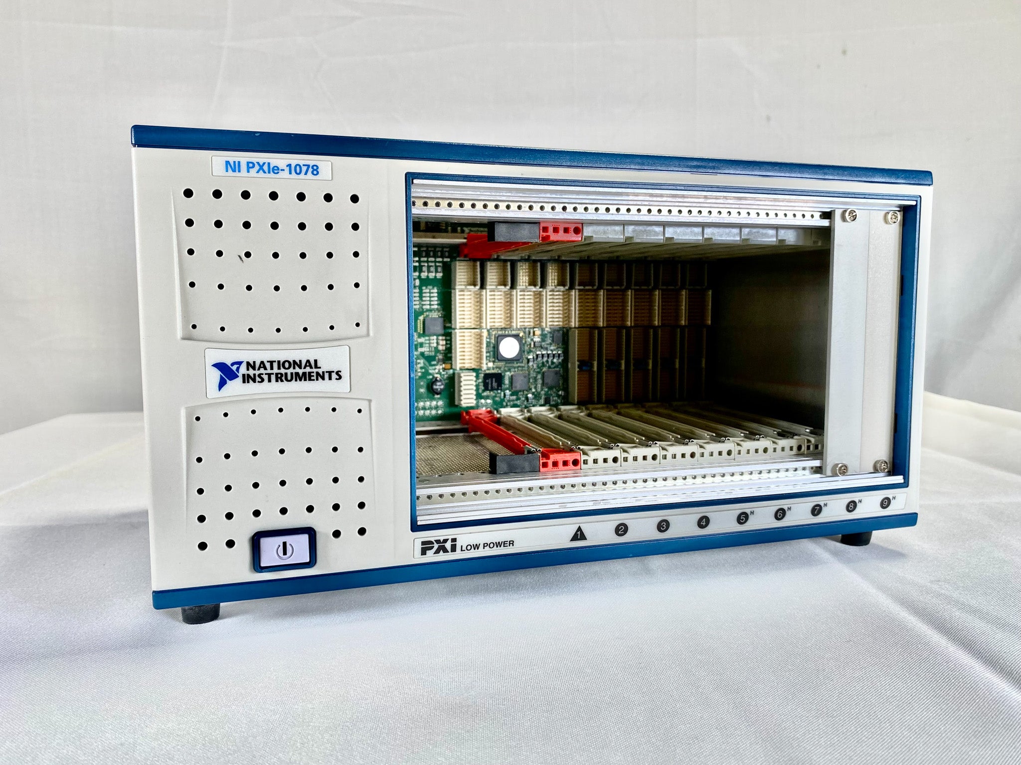 National Instruments NI PXIe-1078 Express Chassis – Bridge Tronic Global