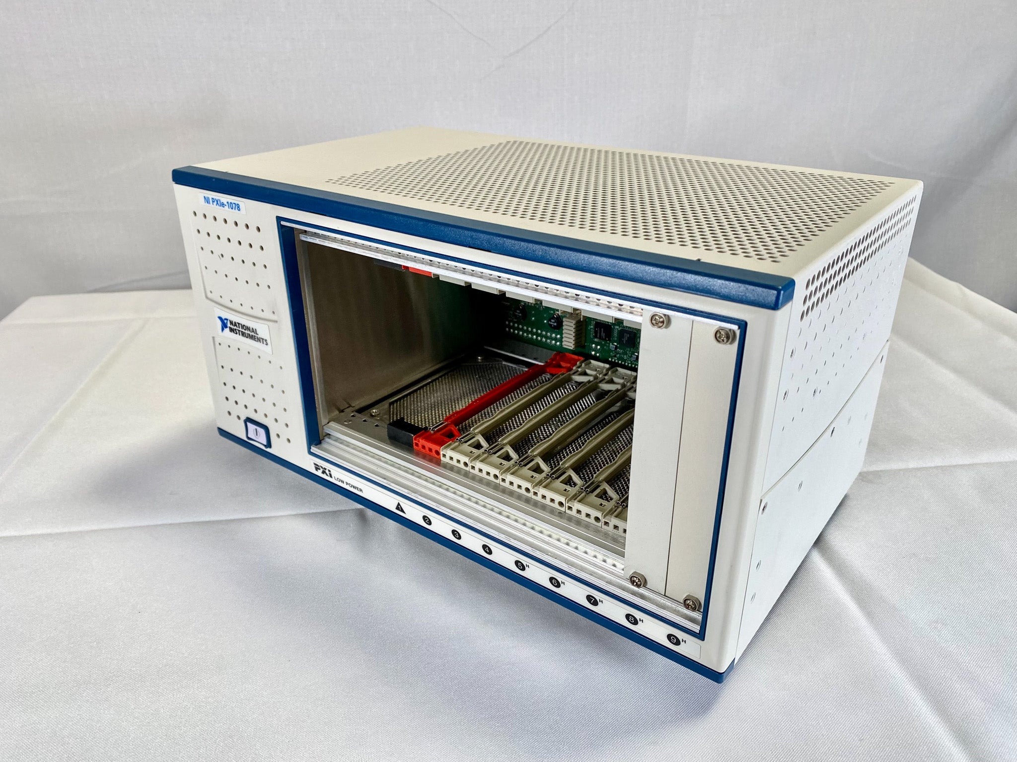 National Instruments NI PXIe 1078 Express Chassis – Bridge Tronic Global