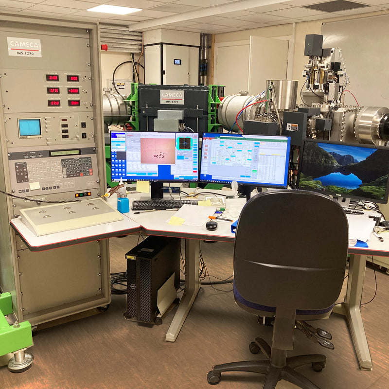 Cameca IMS 1270 SIMS (Secondary Ion Mass Spectrometer)