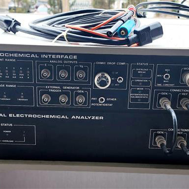 IMT 101 Electrochemical Interface Power Supply