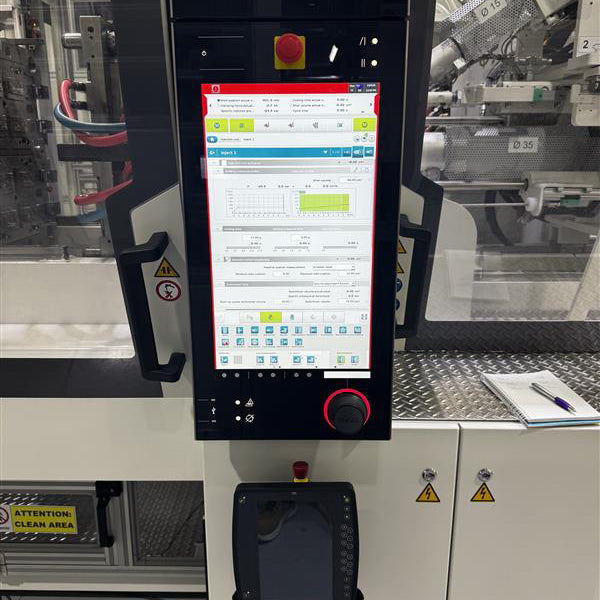 Engel e Victory 310 H / 160 Injection Molding Machine