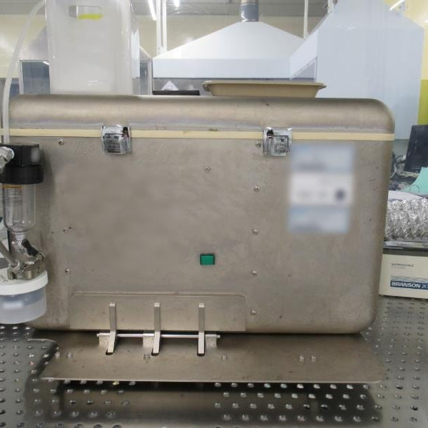 VLSI Standards 100 Particle Deposition