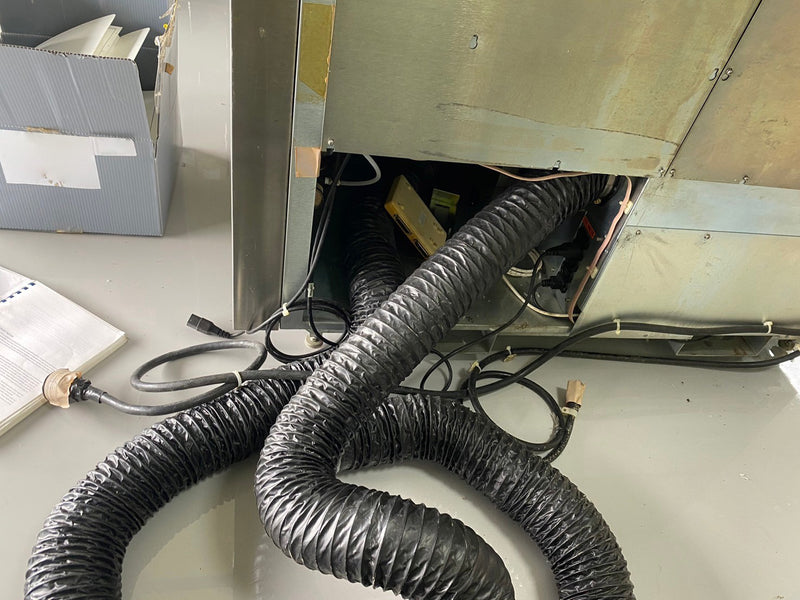 KLA Surfscan 7700 Particle Defect System