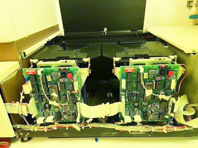 KLA Surfscan 5500 Particle Defect System