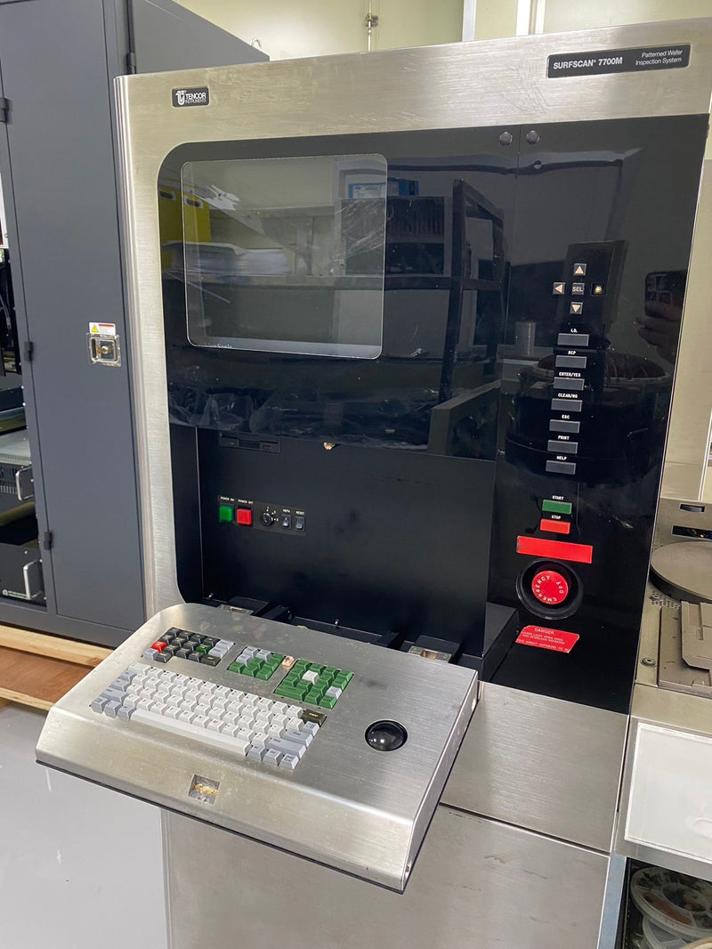 KLA Surfscan 7700 Particle Defect System