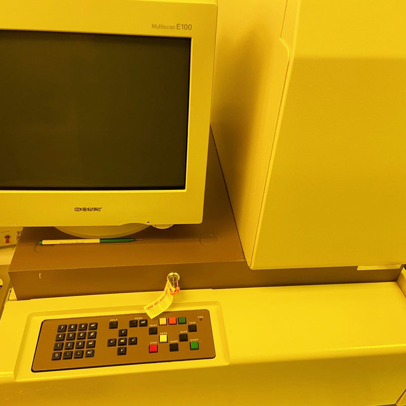 KLA Surfscan 5500 Particle Defect System