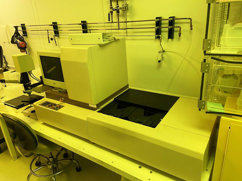 KLA Surfscan 5500 Particle Defect System