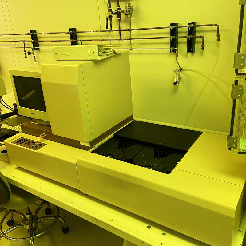 KLA Surfscan 5500 Particle Defect System
