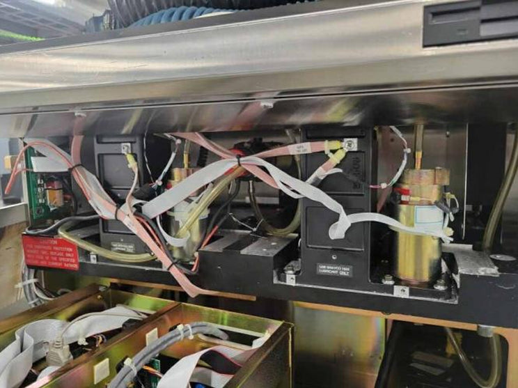 KLA Surfscan 6220 Particle Defect System
