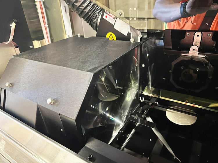 KLA Surfscan 6420 Particle Defect System