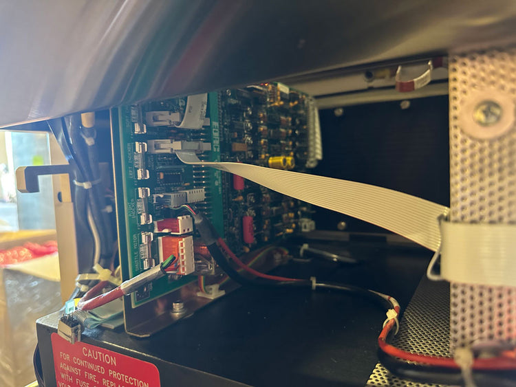 KLA Surfscan 6420 Particle Defect System