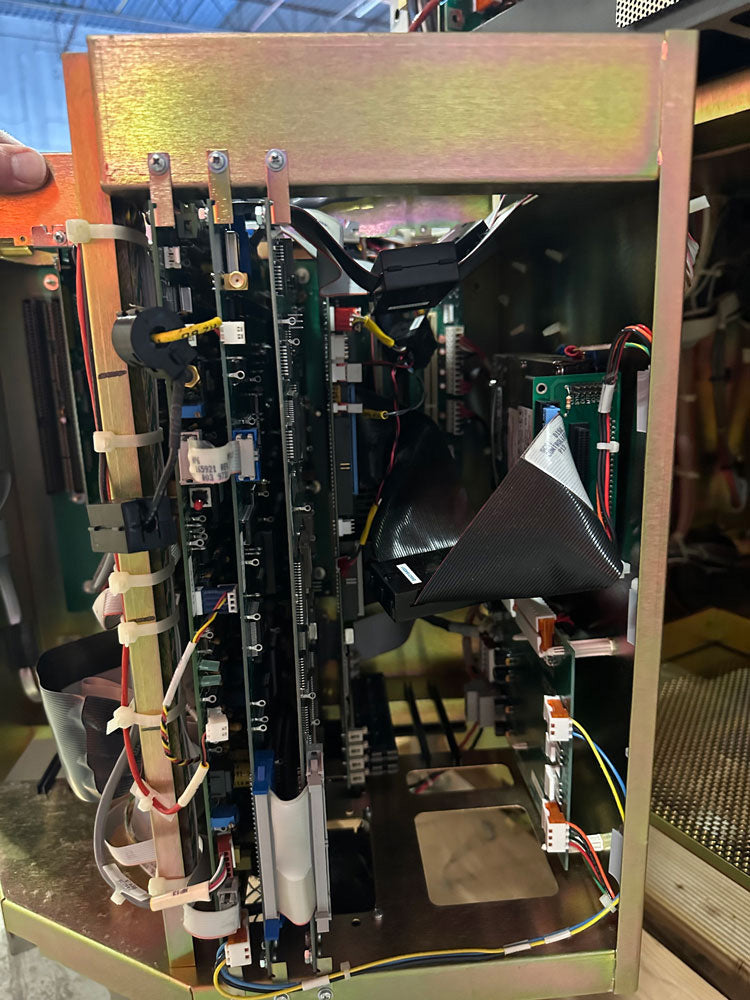 KLA Surfscan 6420 Particle Defect System