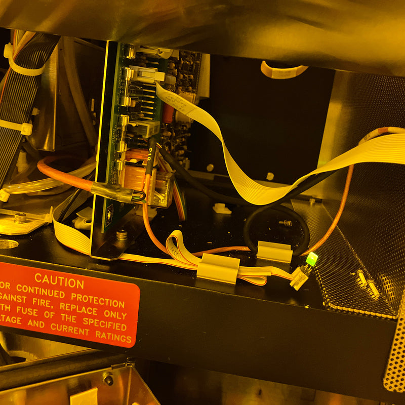 KLA Surfscan 6420 Particle Defect System