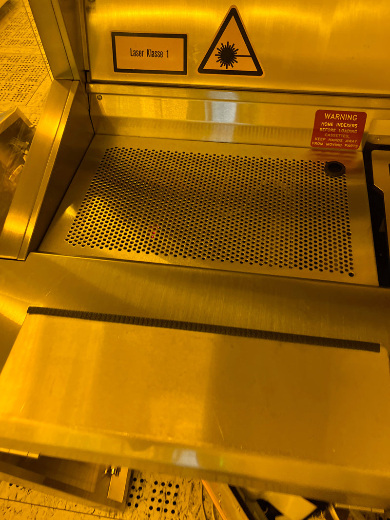 KLA Surfscan 6420 Particle Defect System