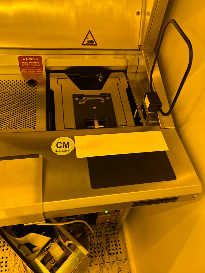 KLA Surfscan 6420 Particle Defect System