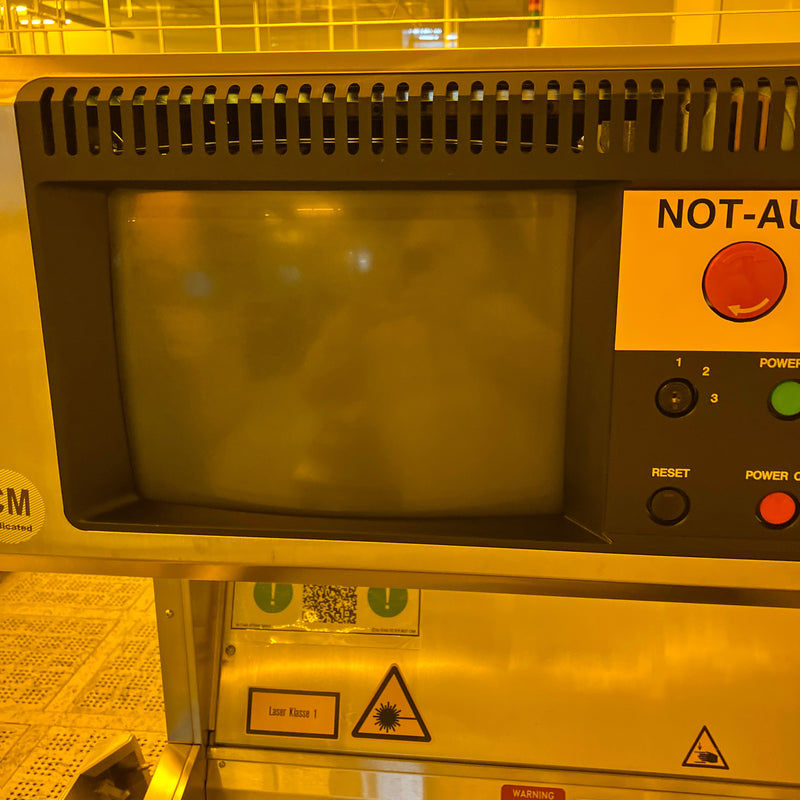 KLA Surfscan 6420 Particle Defect System