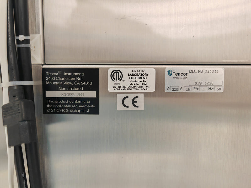 KLA Surfscan 6220 Particle Defect System