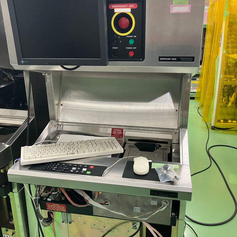KLA Surfscan 6420 Particle Defect System