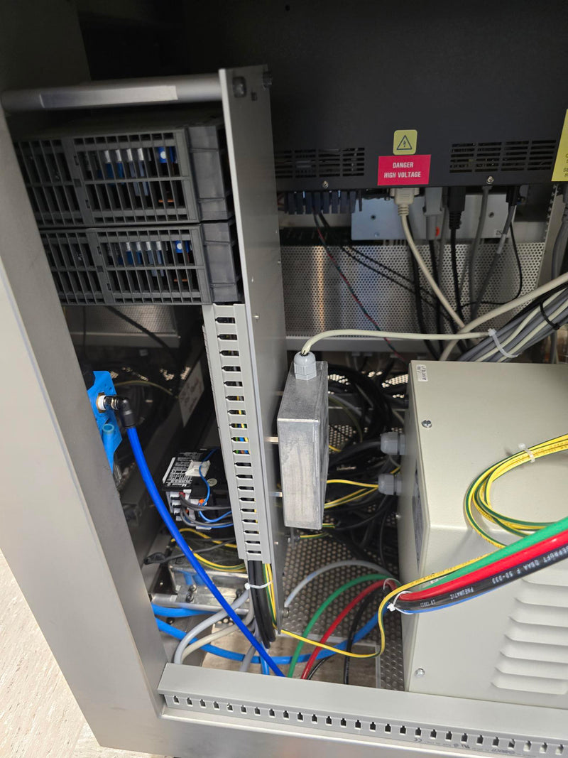 SUSS SB 6 VAC Bonder