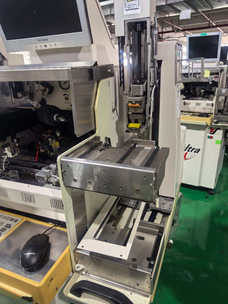 K&S Maxum Ultra Wire Bonder