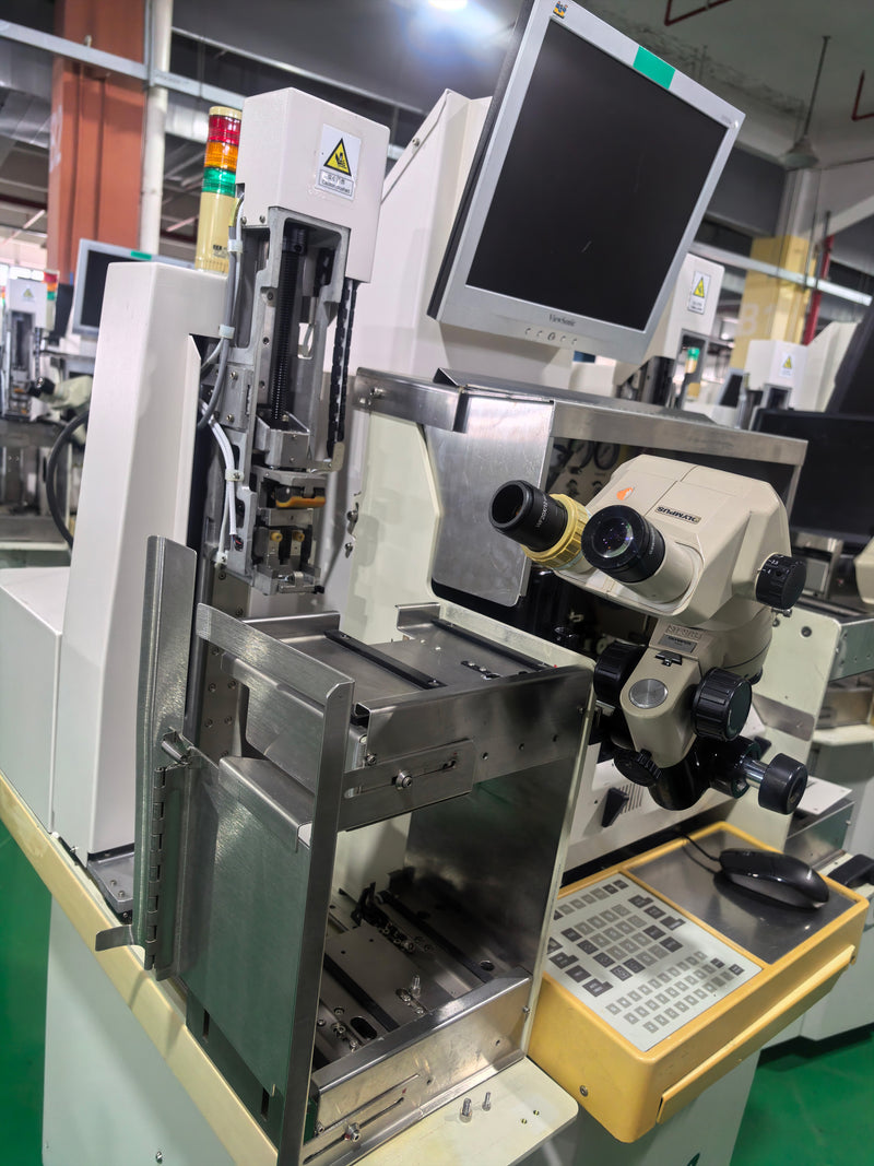 K&S Maxum Ultra Wire Bonder