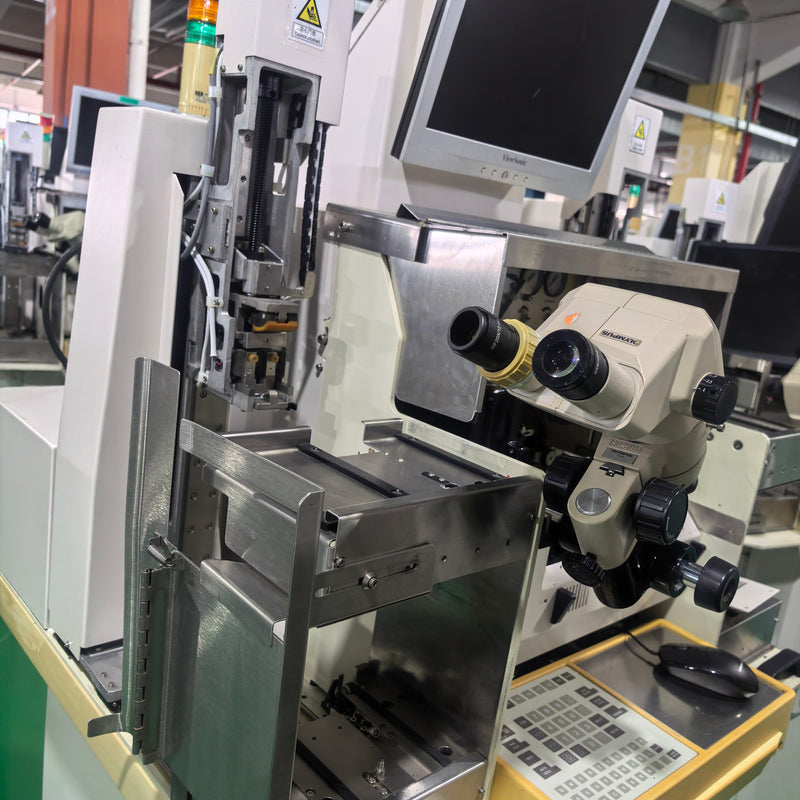 K&S Maxum Ultra Wire Bonder
