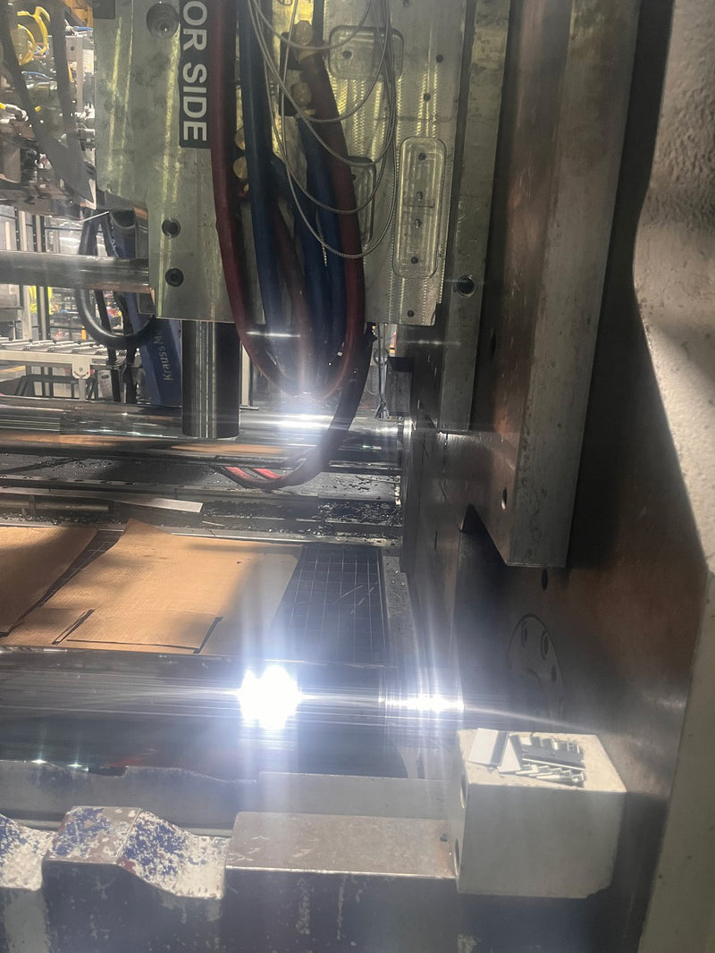 Krauss Maffei 420 3000 CX Injection Molding Machine