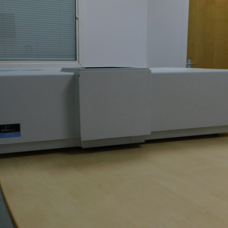Perkin Elmer Lambda 900 UV-VIS-NIR Spectrometer (Ultraviolet-Visible-Near-Infrared)