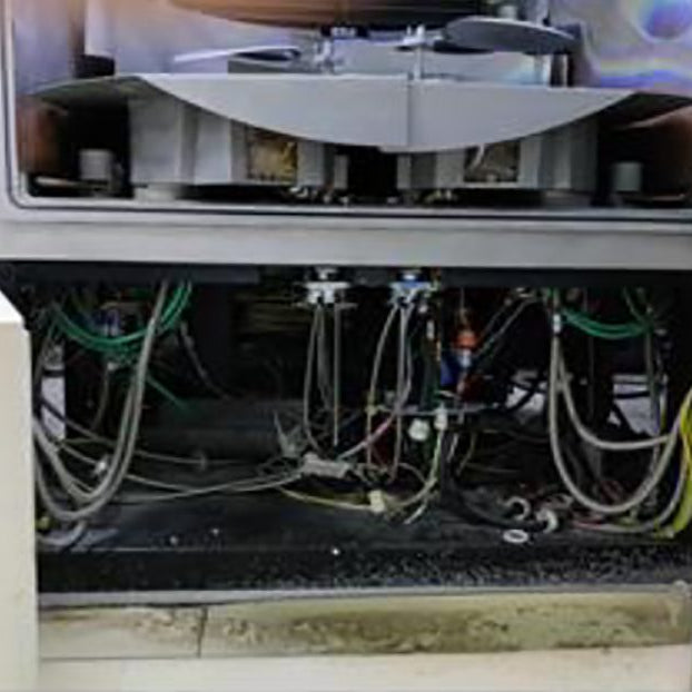 Leybold APS 1104 Evaporator