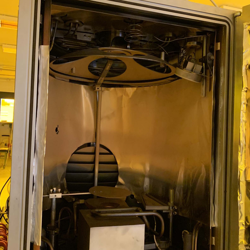 Leybold L 560 E-Beam Evaporator