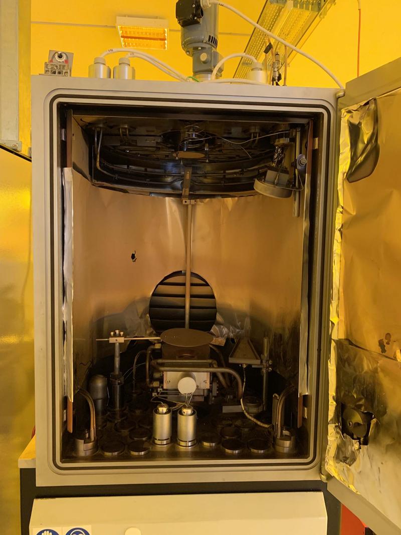 Leybold L 560 E-Beam Evaporator