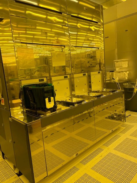 Tel Clean Track Lithius 2.0 Coater / Developer