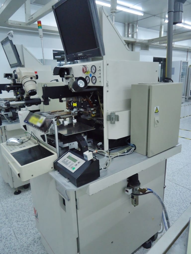 K&S Maxum Wire Bonder