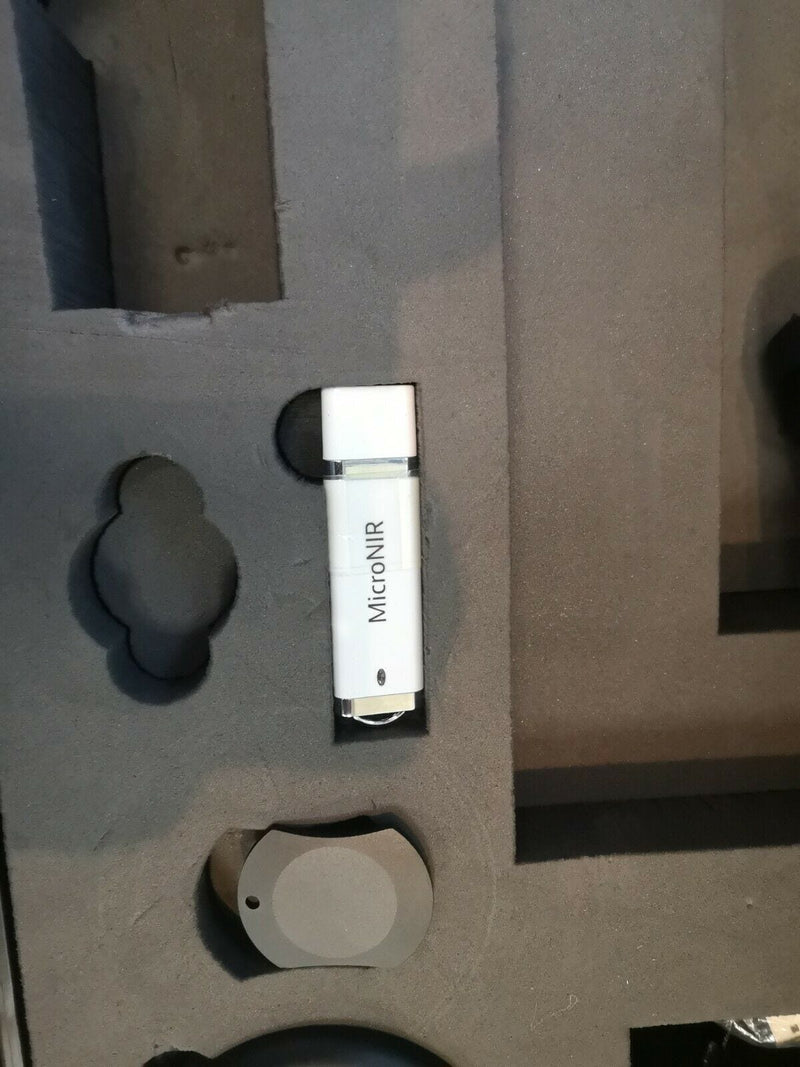 Viavi MicroNIR Handheld Spectrometer