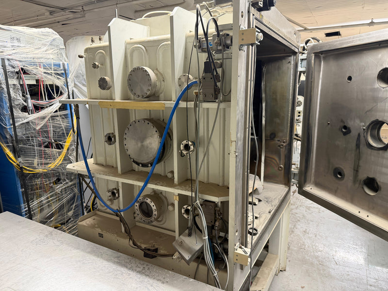 Oerlikon Balzers BAK 1050 S Evaporator