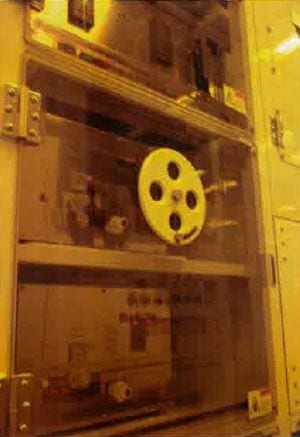 SCREEN / DNS SU 3100 Wafer Cleaner