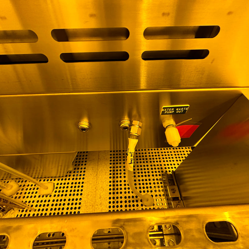 Microtech Spray Solvent Tool (SST) Wet Bench