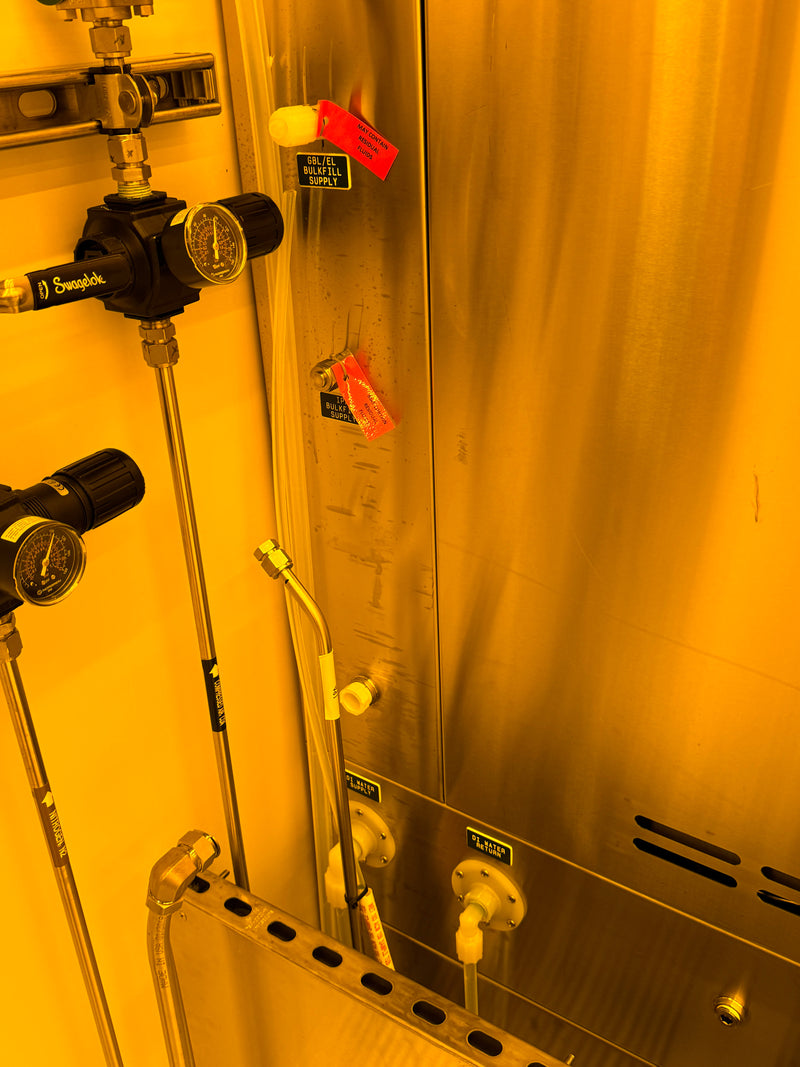 Microtech Spray Solvent Tool (SST) Wet Bench