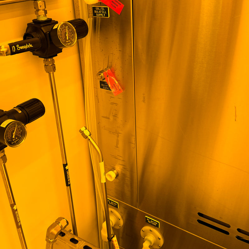 Microtech Spray Solvent Tool (SST) Wet Bench