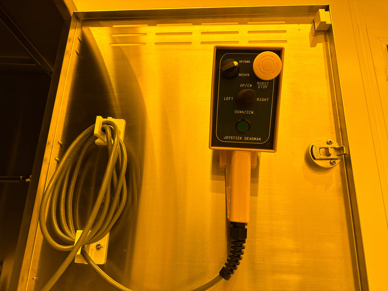 Microtech Spray Solvent Tool (SST) Wet Bench