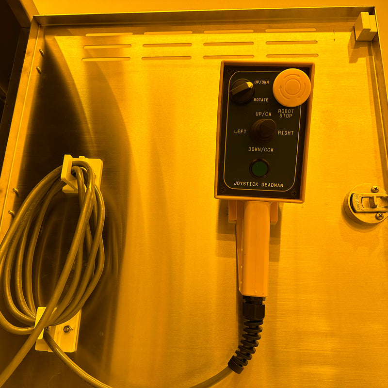 Microtech Spray Solvent Tool (SST) Wet Bench