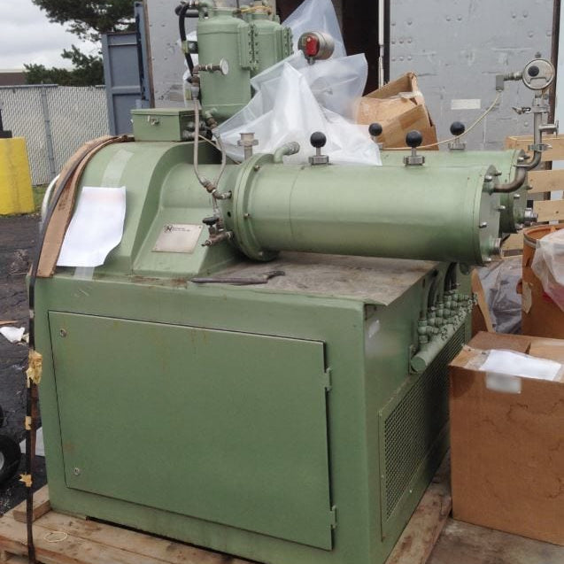 Netzsch LME 20 T Milling Machine