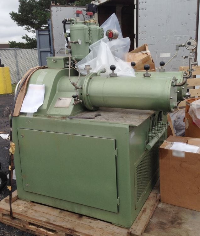 Netzsch LME 20 T Milling Machine