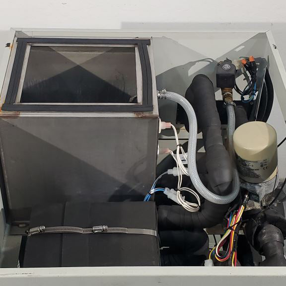 Neslab Coolflow System IV Chiller