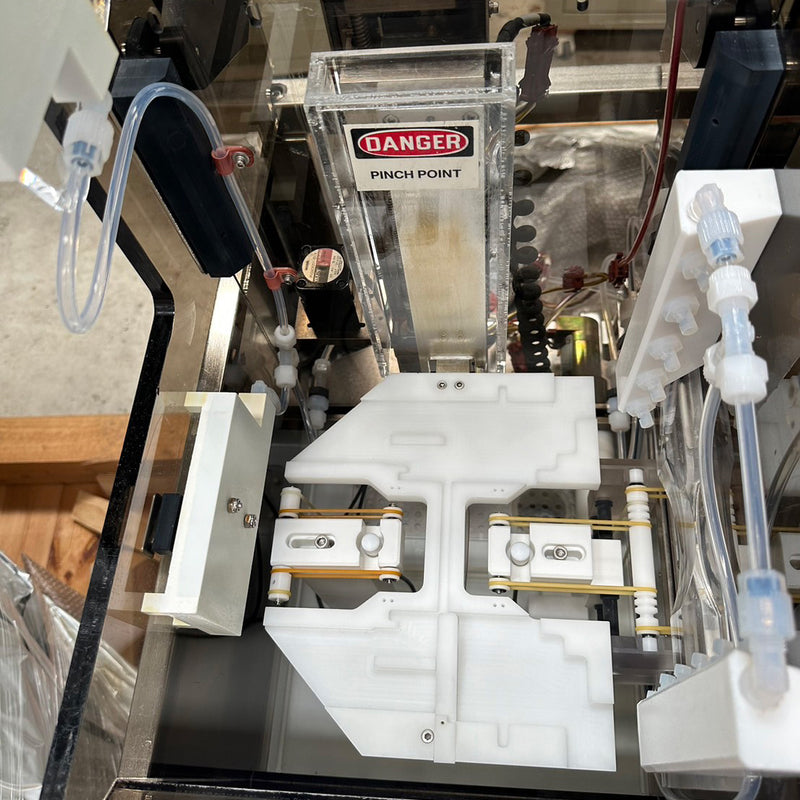 Ontrak DSS 200 Post CMP Scrubber (Chemical Mechanical Polisher)