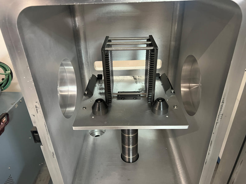 Oxford Plasmalab 100 Plus RIE (Reactive Ion Etcher)