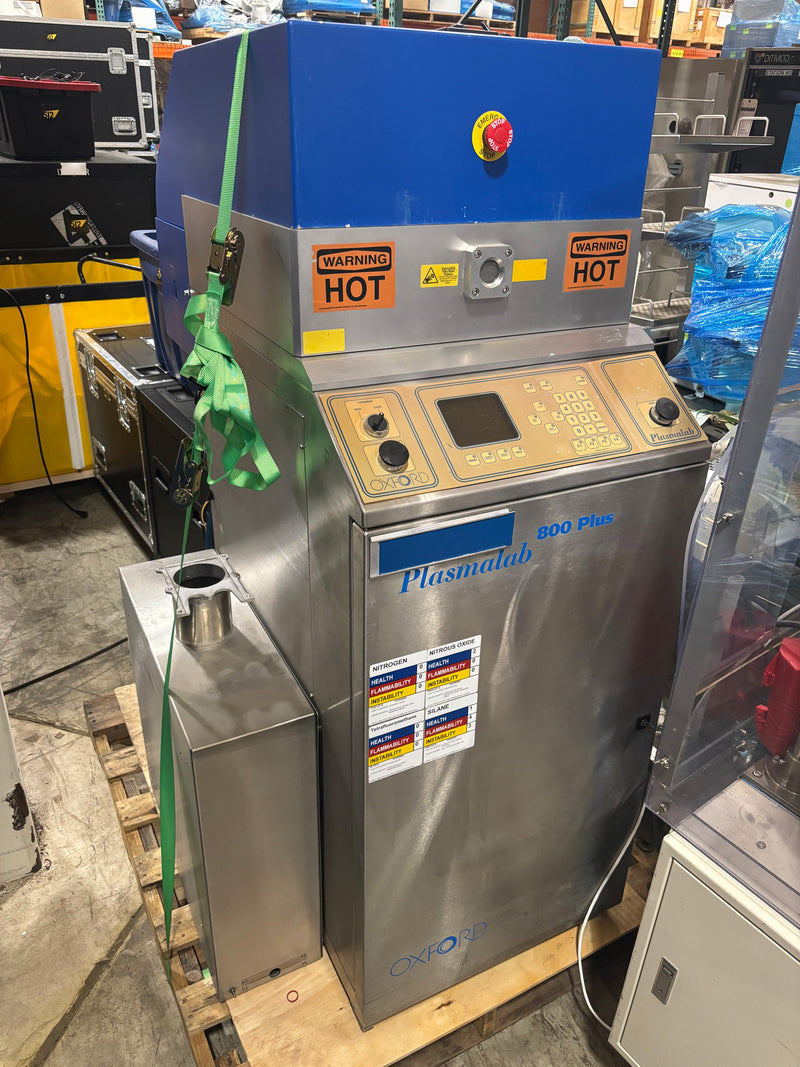 Oxford 800 PECVD (Plasma-Enhanced Chemical Vapor Deposition)
